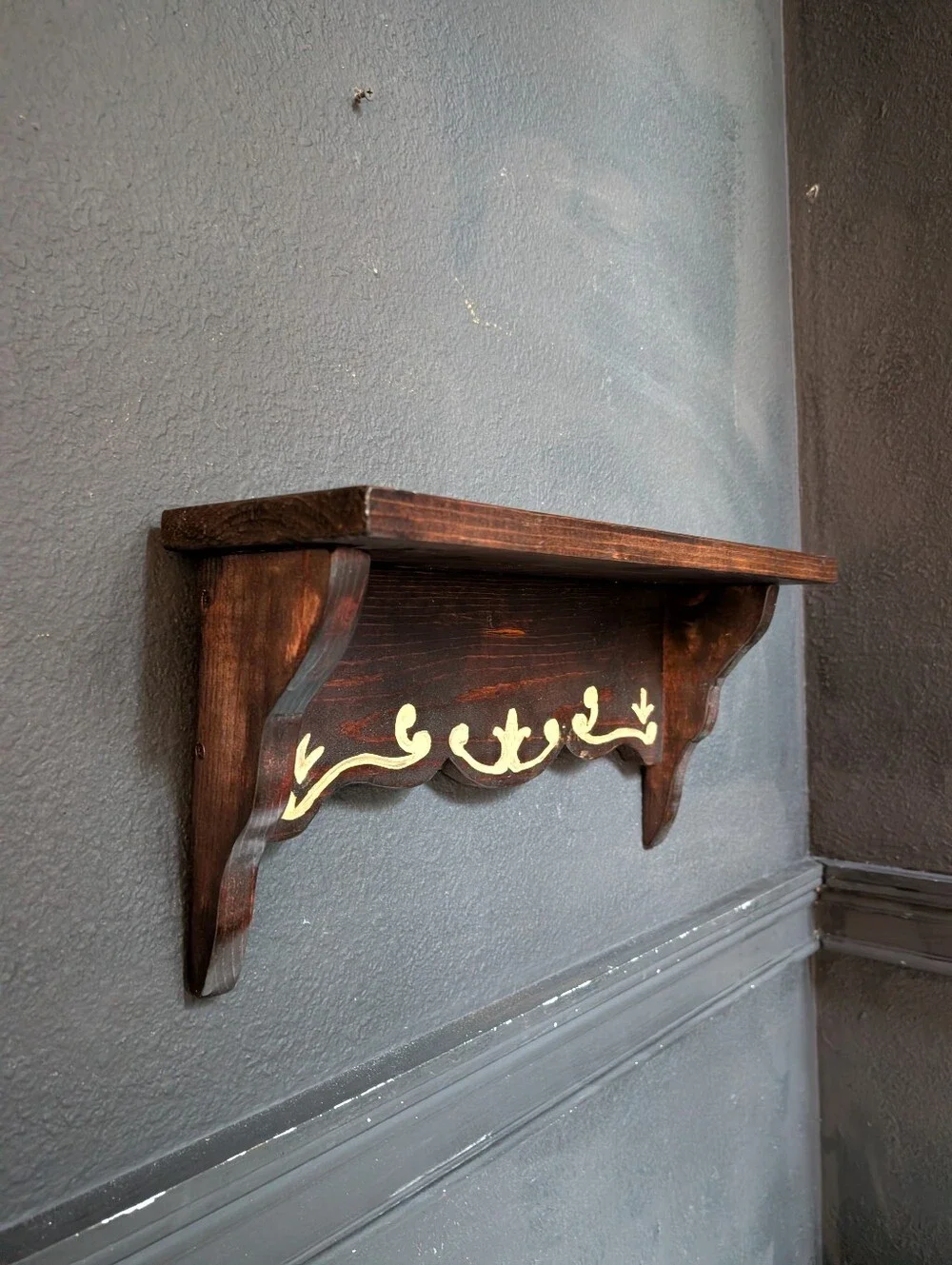 Vintage Dark Walnut Wood Scroll Wall Hanging Shelf 18